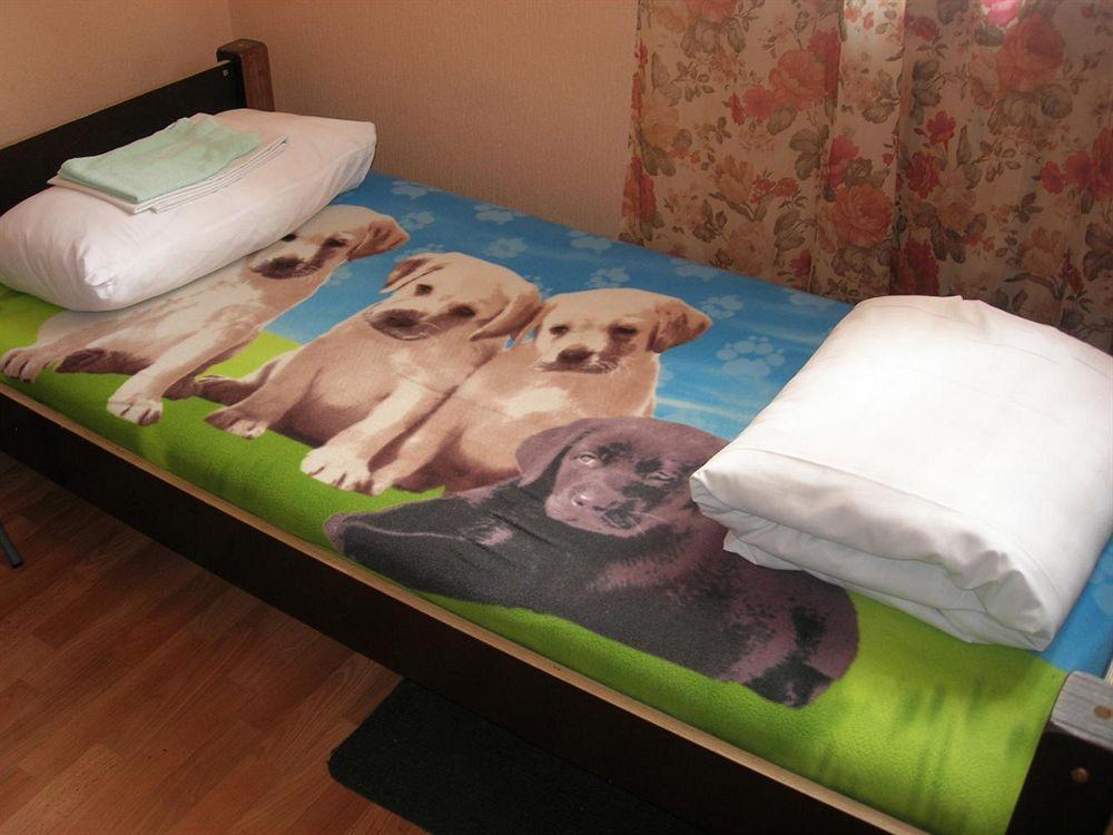 Elizabeth'S Yh Rooms Riga Bagian luar foto