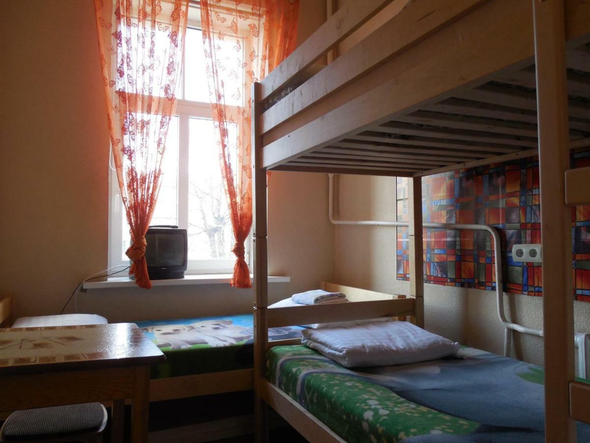 Elizabeth'S Yh Rooms Riga Bagian luar foto